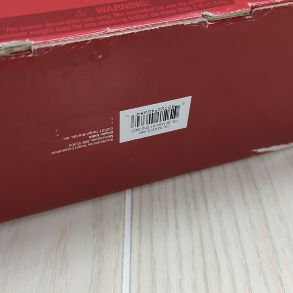 Wondershop Distressed Gold Starburst Christmas Stocking Holder set 2 - Picture 6 of 11